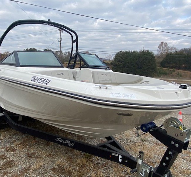 Sea Ray SPX 210, Boat, Bowrider